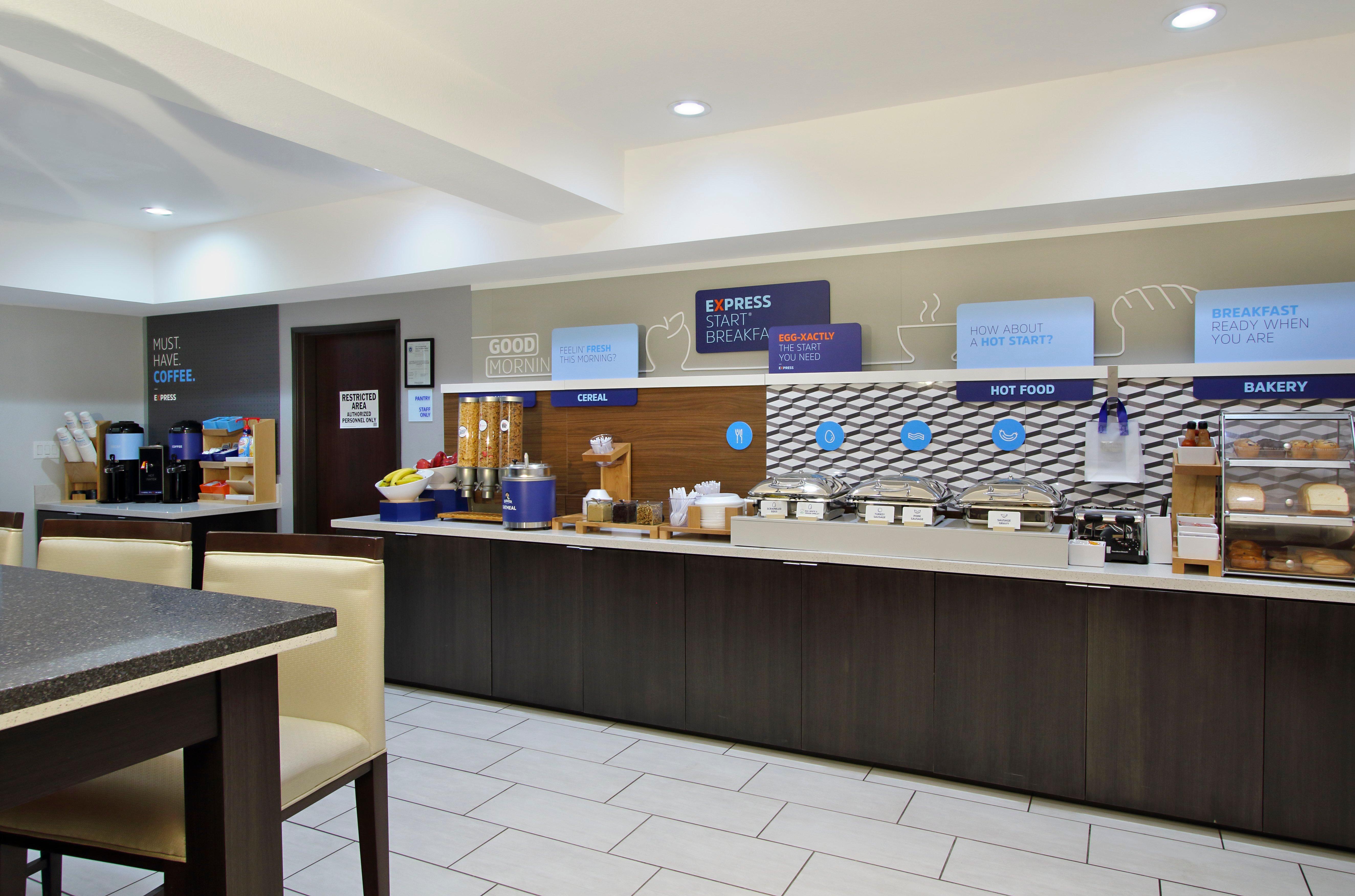 Holiday Inn Express And Suites Houston North - Iah Area By Ihg מראה חיצוני תמונה